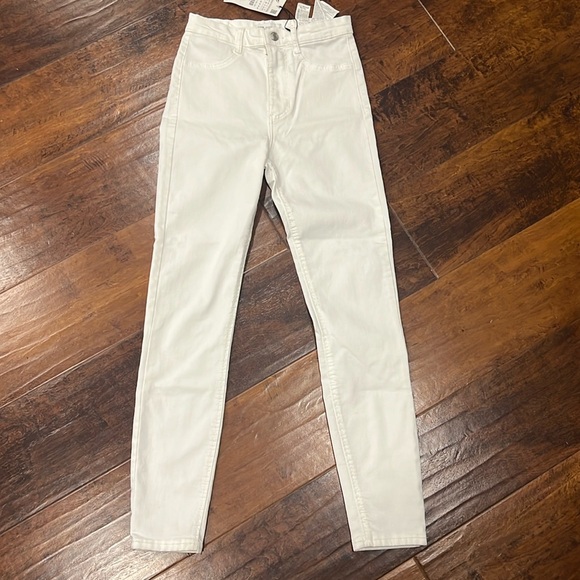 Zara Pants - Zara white hi-rise/shaper ankle length